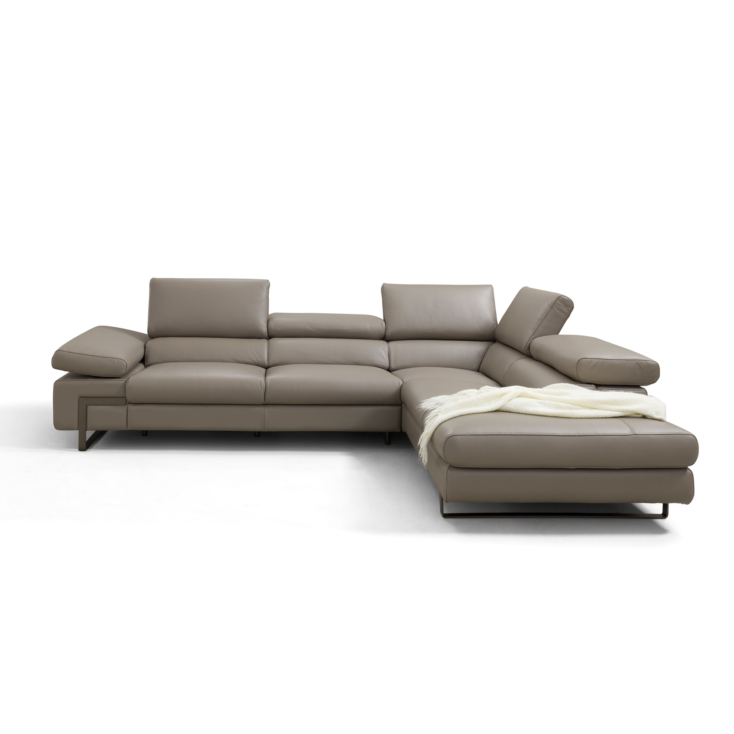 Incanto Italian Leather Sectional with Right Chaise