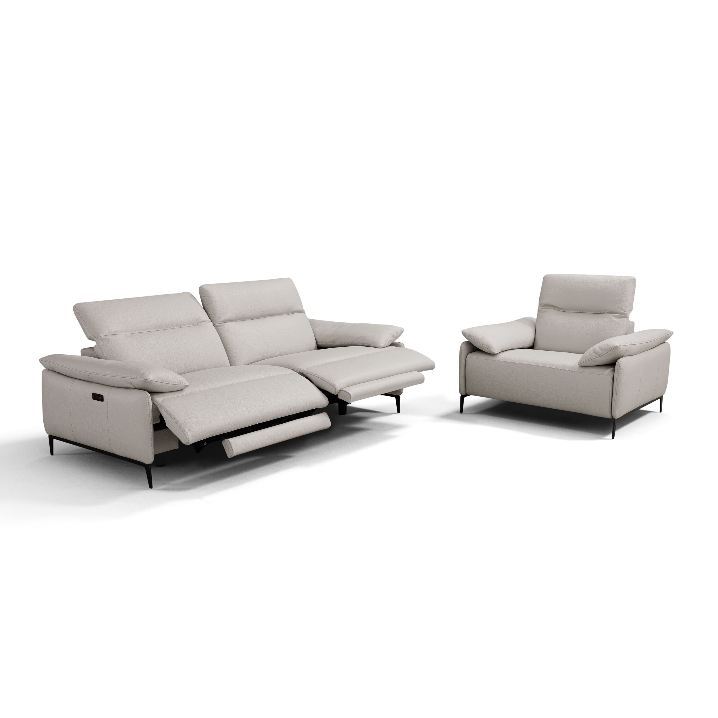 i845 Italian sofa & recliner, each sold individually