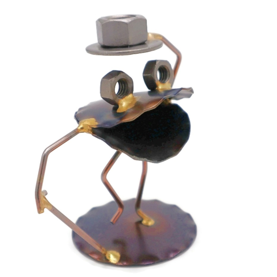 Handmade_metal_Singing_frog_with_hat_figurine
