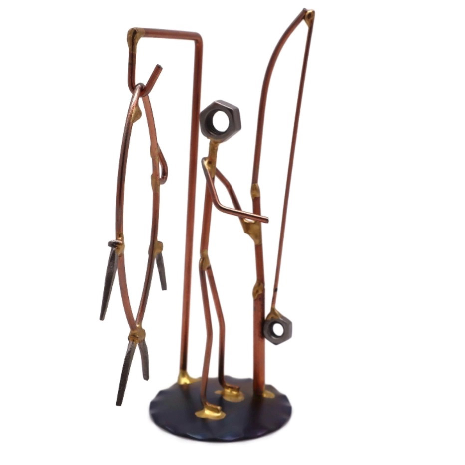 HANDCRAFTED SPORT FISHERMAN WITH TUNA FIGURINE - Image 2