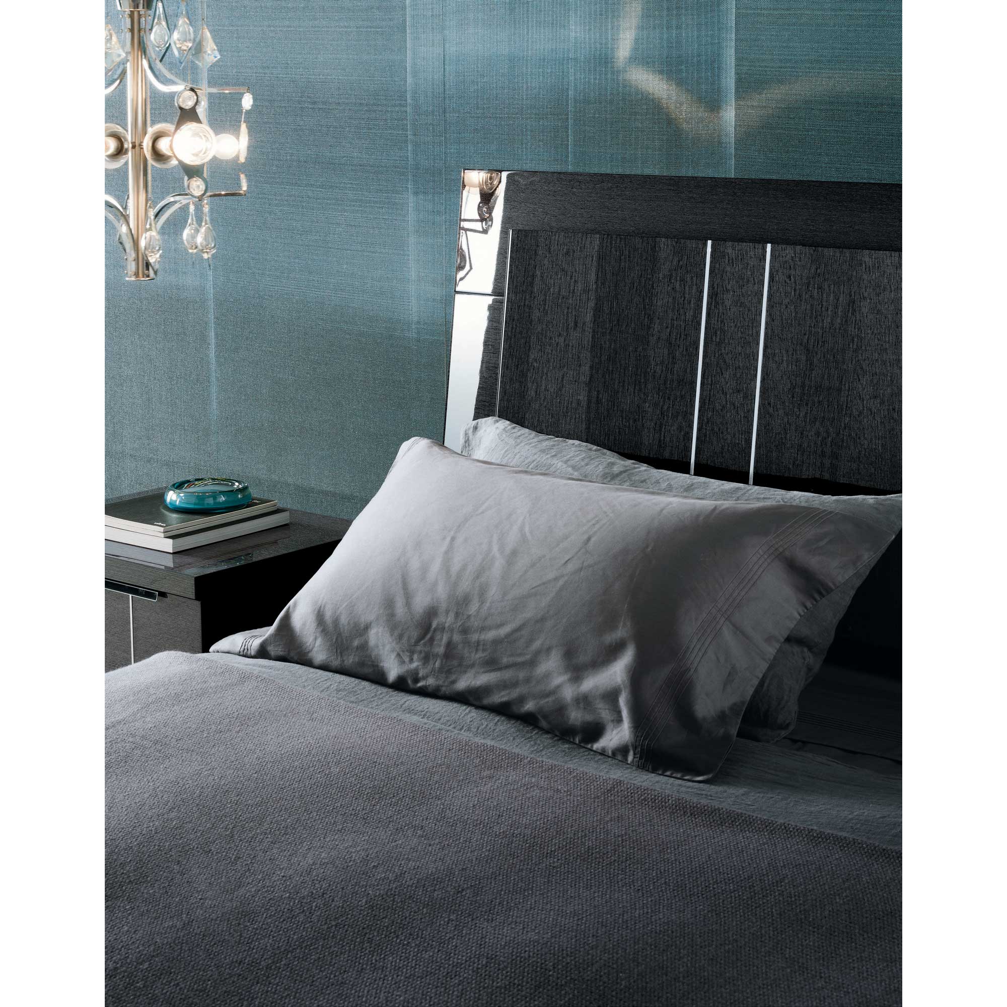 VERSILIA KING BED WITH HEADBOARD LIGHTS GREY - Image 3