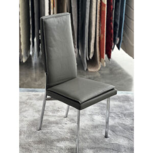 Kube_Import_C548_Grey_Annasoft_chair
