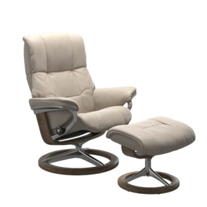 Stressless_mayfair_leather_manual_recliner_with_separate_ottoman