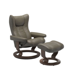 Ekornes_Wing_Classic_Recliner_Forest_Green_Velaro_Leather