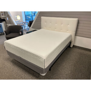 White_leather_tufted_queen_headboard_with_frame